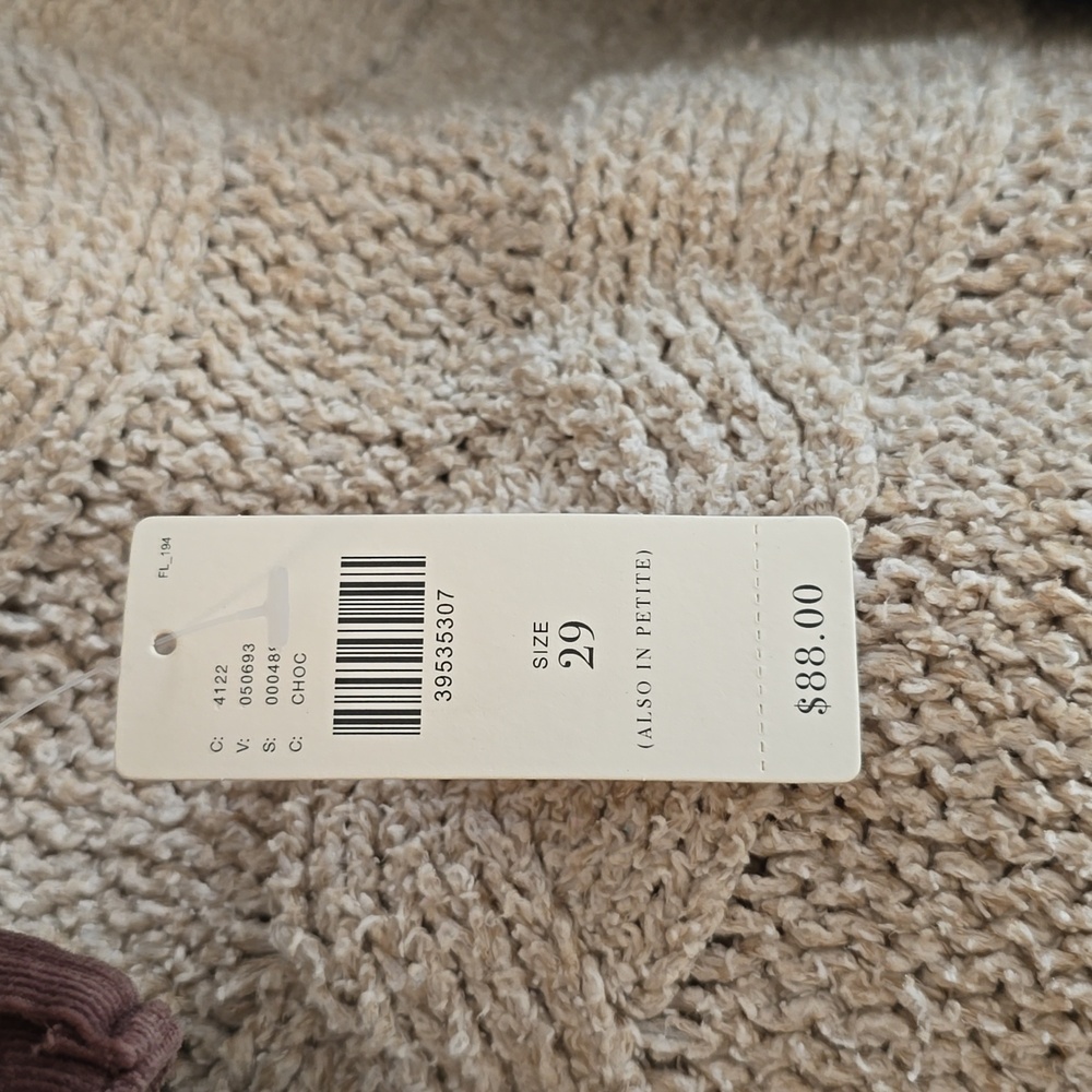 NWT, Anthropologie, Purple Corduroy pants, Size 29 - Picture 3 of 3